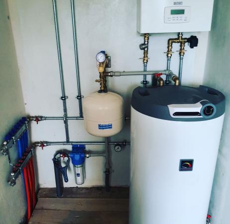 г. Санкт-Петербург, частный дом г. Чудово.